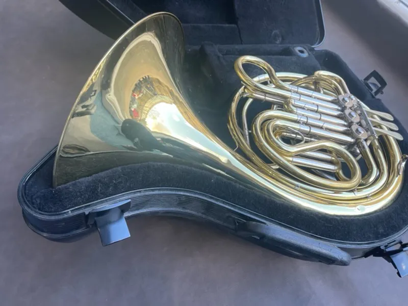 Holton H378 Full Double French Horn Pre-Owned-10